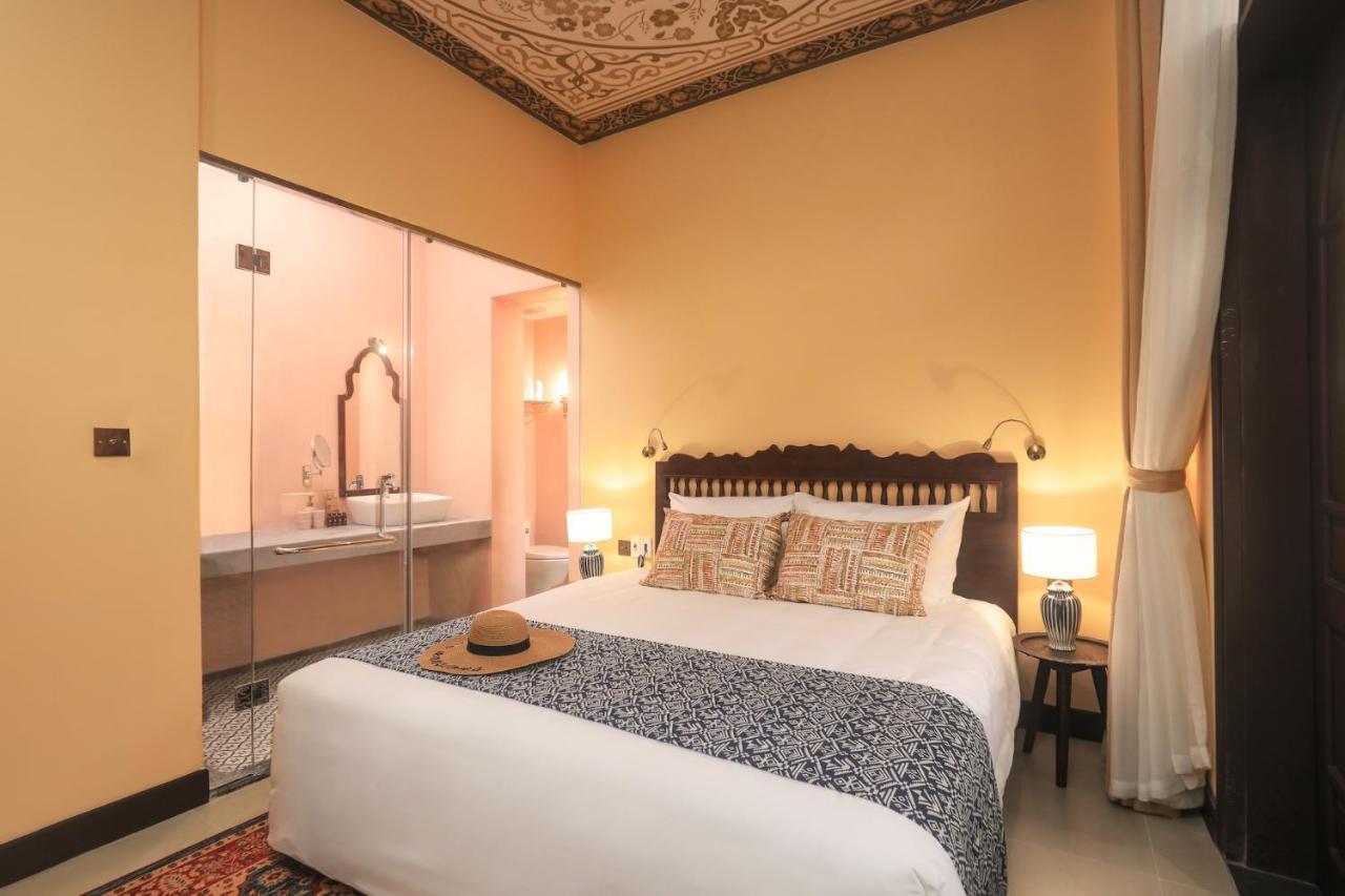 The Mansion Hoi An By Minova Bed & Breakfast Exterior photo